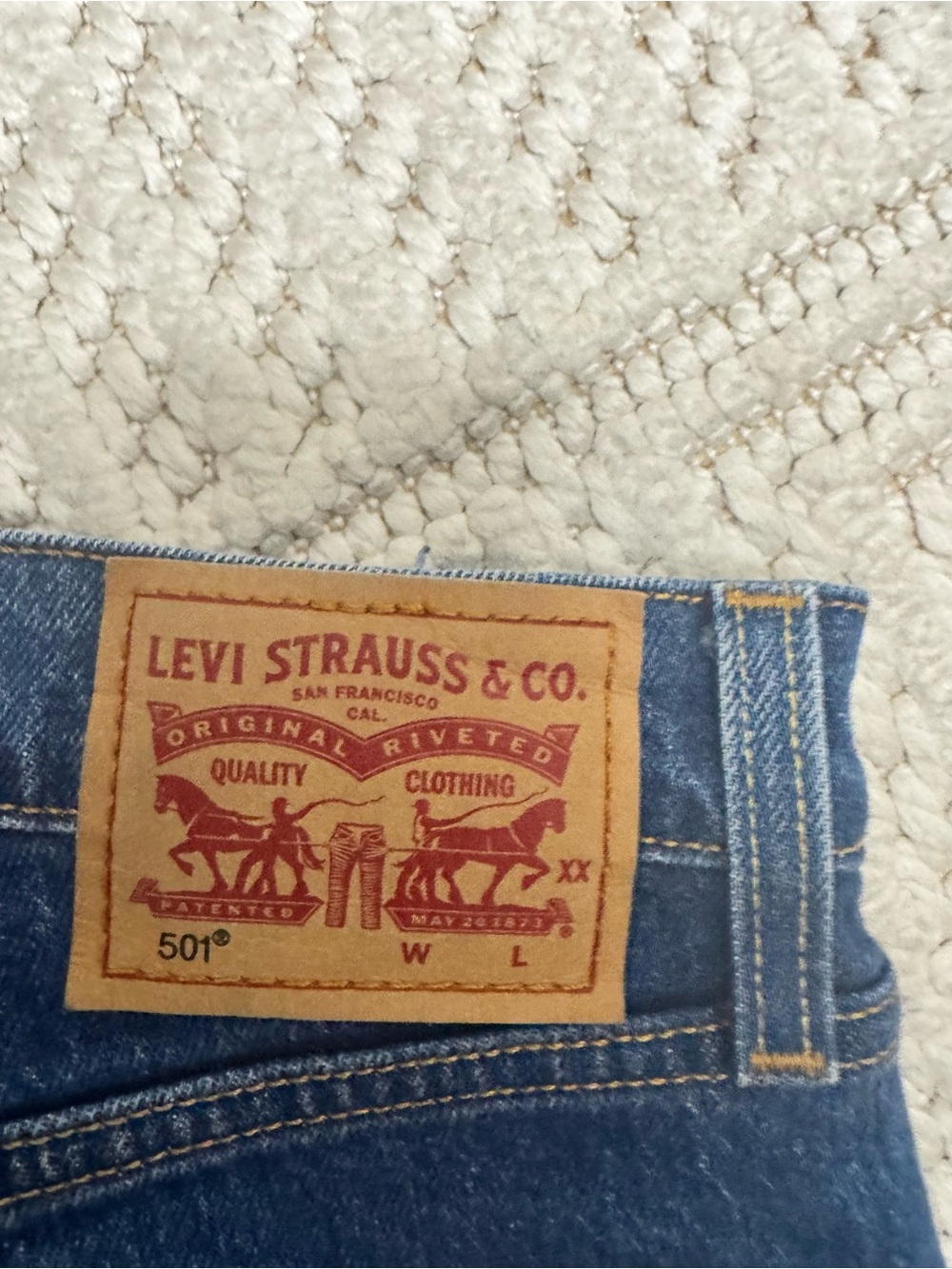 Levi’s  women’s Straight Jeans in Dark Blue W29 L32